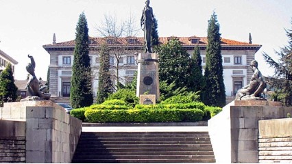SANTANDER / OVIEDO / RIBADEO / SANTIAGO COMPOSTELA